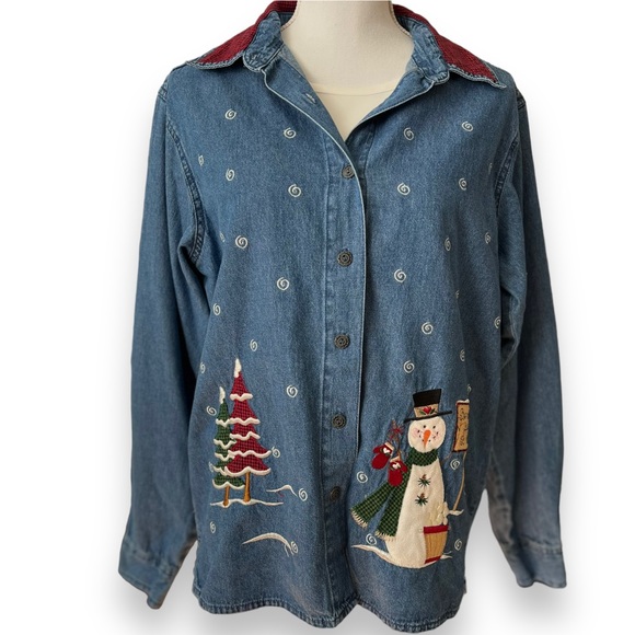 VTG Decorated Originals | Button Down Holiday Winter Jean Shirt - Picture 2 of 13
